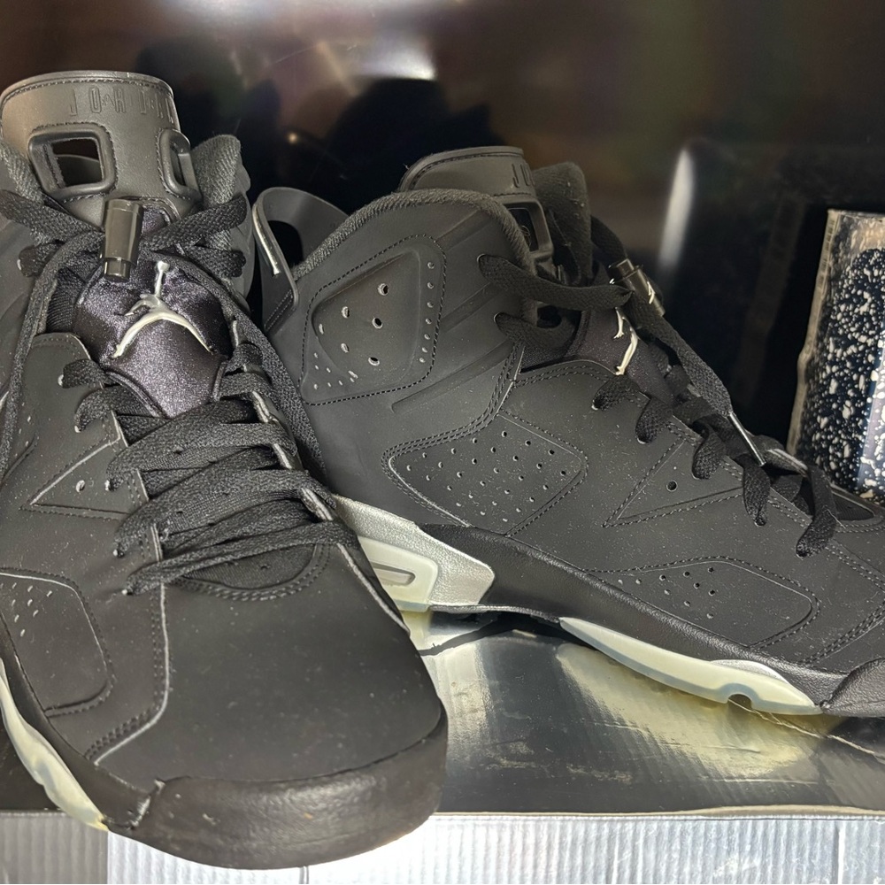 Jordan Retro 6 “Chrome” - Picture 3 of 3